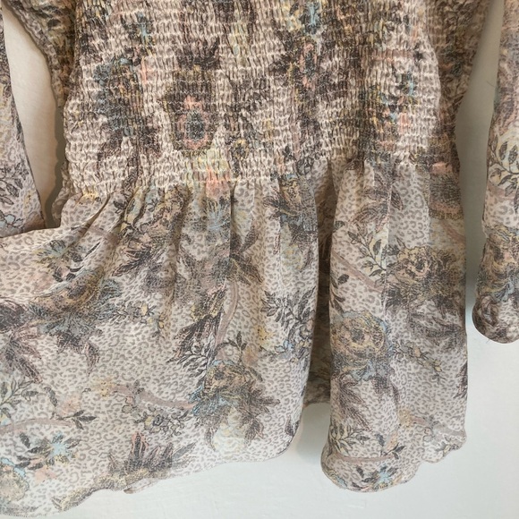 Free People Square Neckline Chiffon
Printed Top (M) - Picture 8 of 10